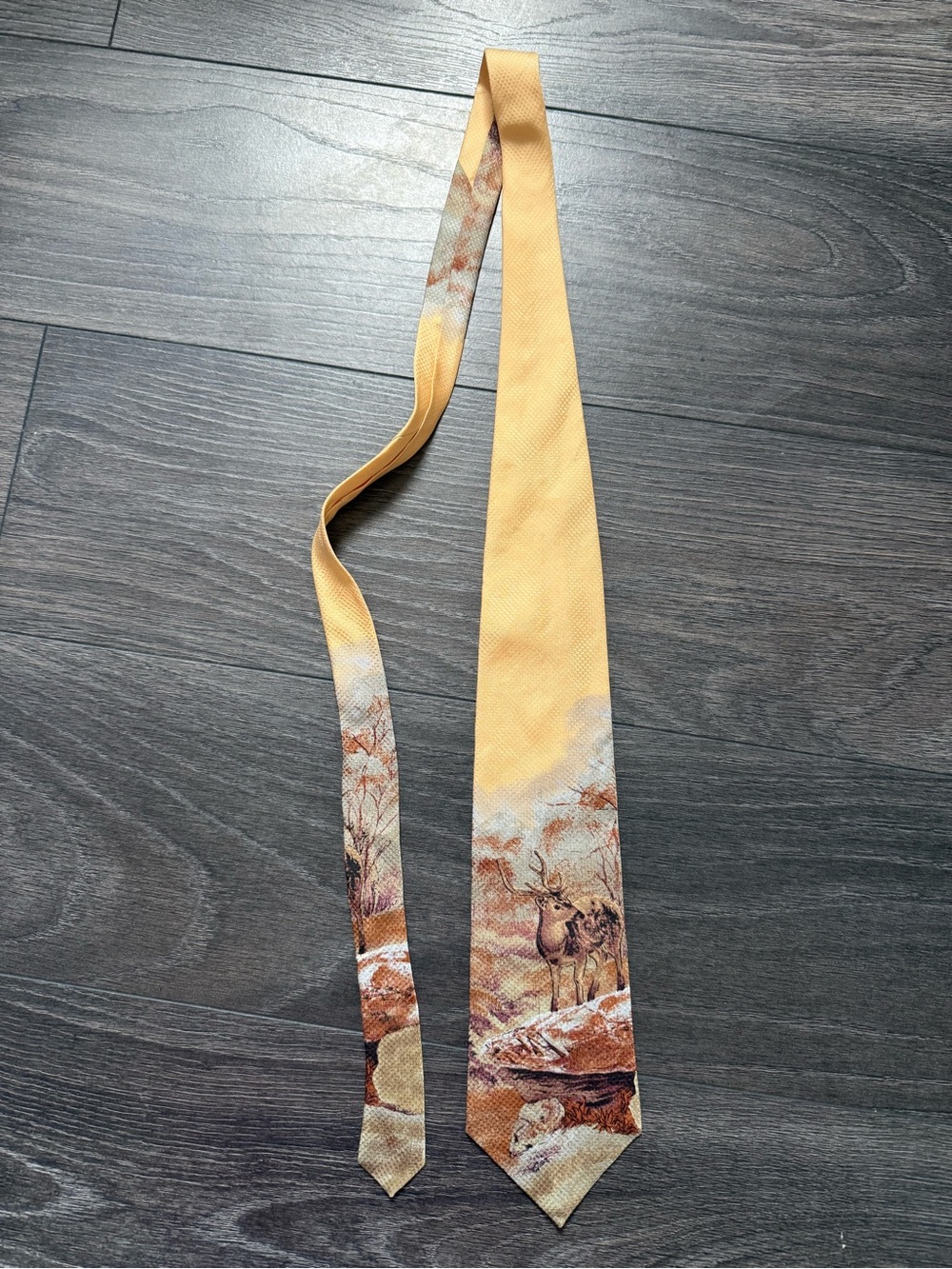 Field & Stream Scenic Deer Neck Tie